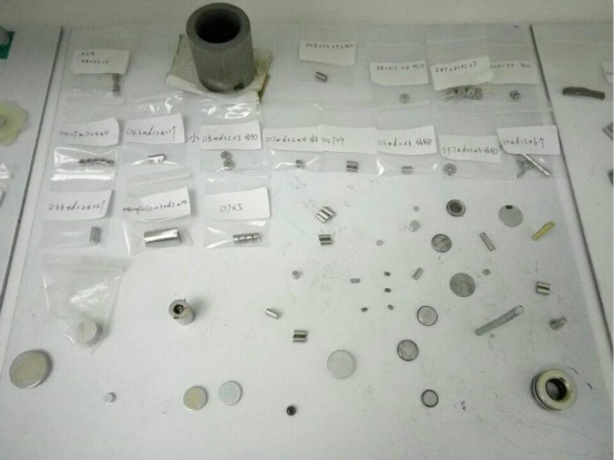 钕铁硼磁铁样品图 钕铁硼磁铁样品图