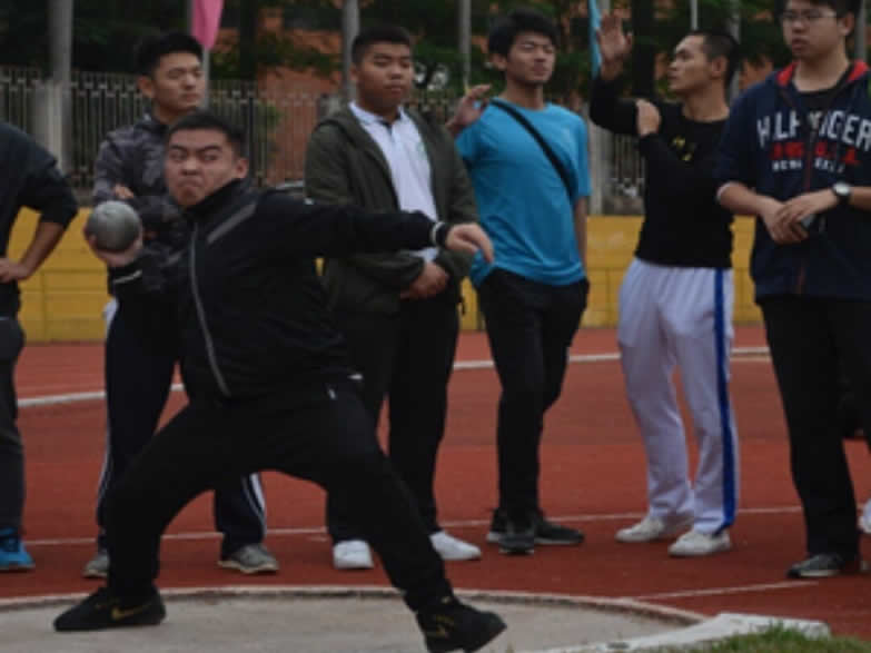 决胜赛场,斗志昂扬